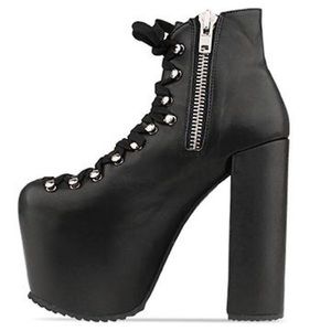 UNIF HELLBOUNDS In Black Leather *Great condition*